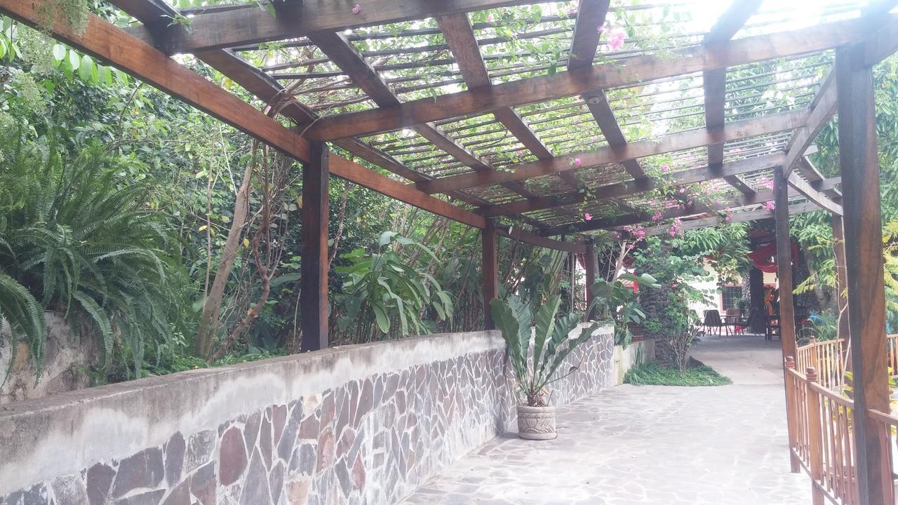 Apart Hotel Acuarious De Luis Estelí Exteriér fotografie