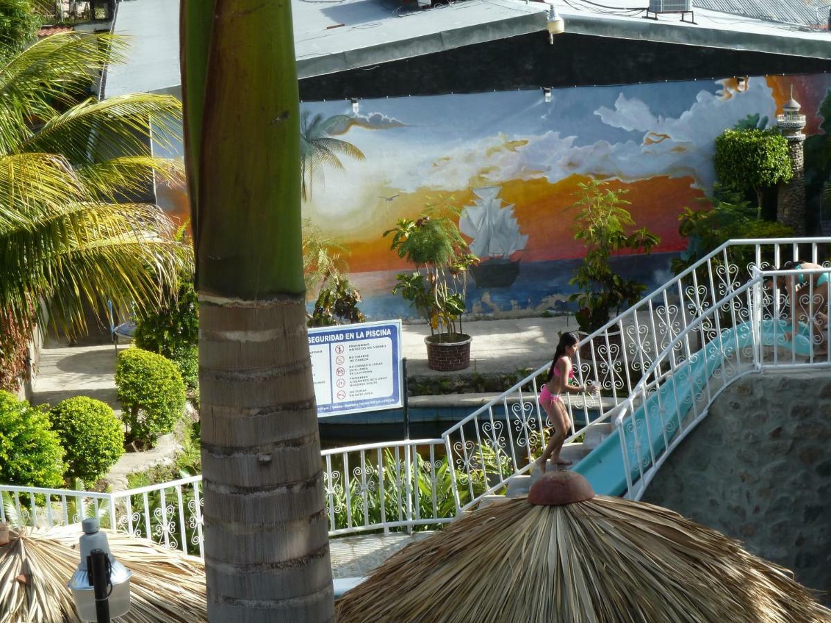 Apart Hotel Acuarious De Luis Estelí Exteriér fotografie